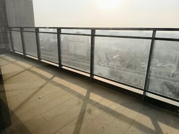 Balcony in 4 BHK Apartment at Suncity Platinum Towers, Sector 28 – for Rent