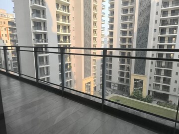 Floor Plan in 4 BHK Apartment at Suncity Platinum Towers, Sector 28 – for Rent