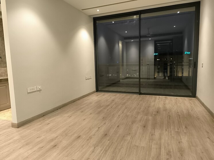 Room, suncity-platinum-towers 4 Bedroom 4175 Sq.Ft. Apartment In Sector 28 Gurgaon 7964328