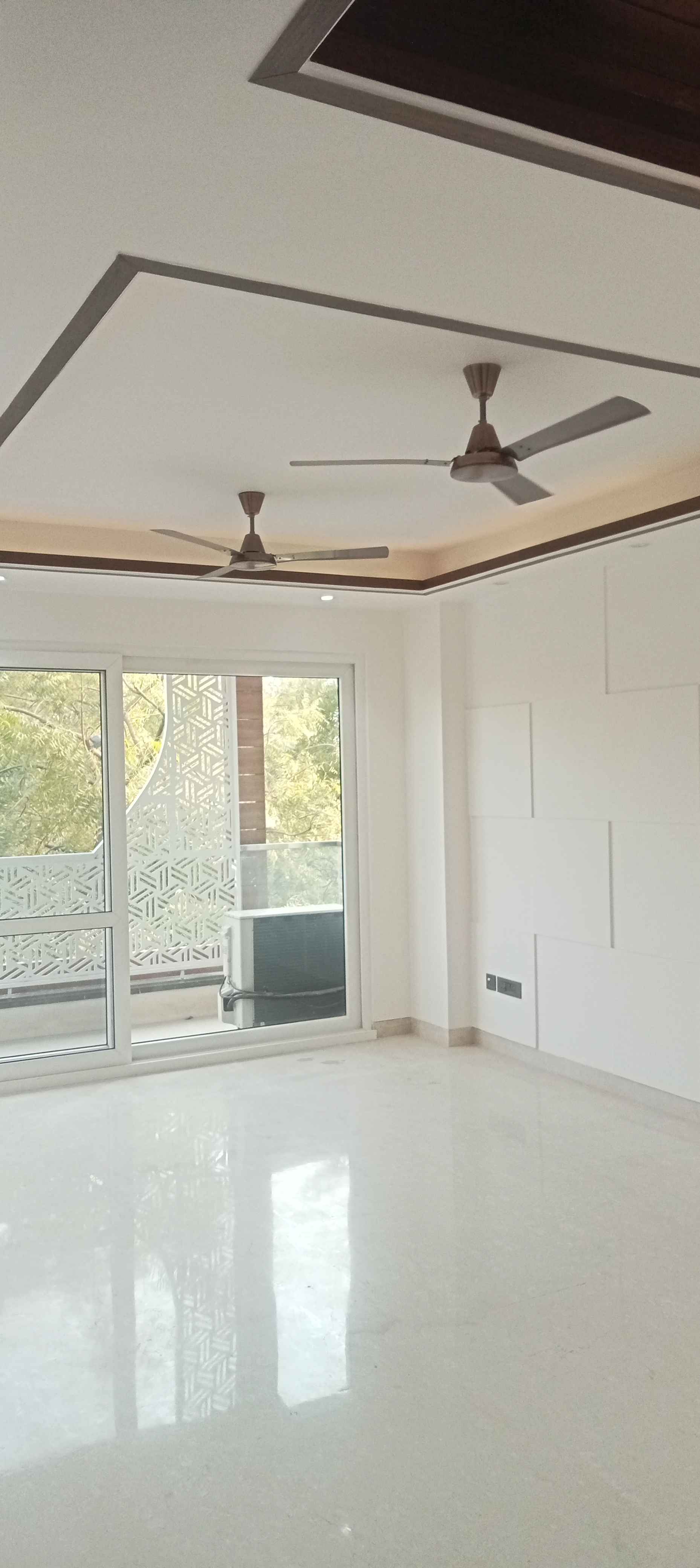 3 BHK + Servant Room Builder Floor For Sale in Sarvodya Enclave