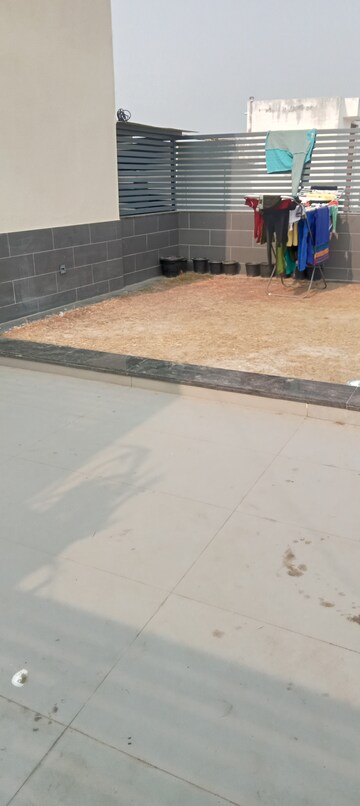 Master Bedroom in 3 BHK Builder Floor at Sarvodya Enclave – for Sale