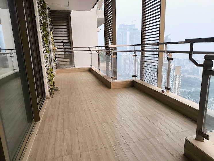 Balcony, m3m-golf-estate 3 Bedroom 3005 Sq.Ft. Apartment In Sector 65 Gurgaon 7964358