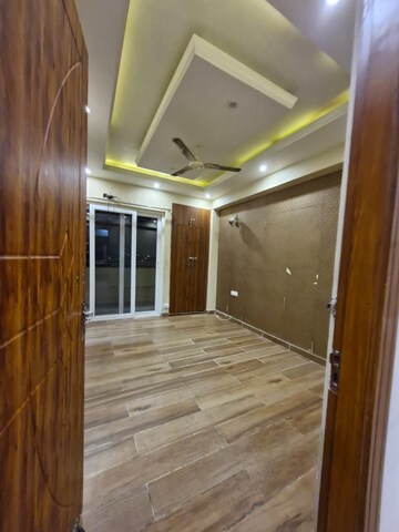 Room in 2 BHK Apartment at Capital Heights Niranjanpur, Gms Road – for Rent