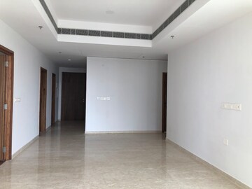 Room in 3 BHK Apartment at Conscient Hines Elevate, Sector 59 – for Rent