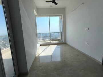 Room in 3 BHK Apartment at Conscient Hines Elevate, Sector 59 – for Rent