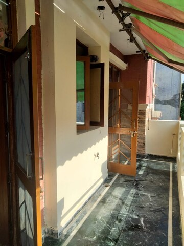 Building Lobby in 3 BHK Builder Floor at Shakti Khand Iii – for Rent