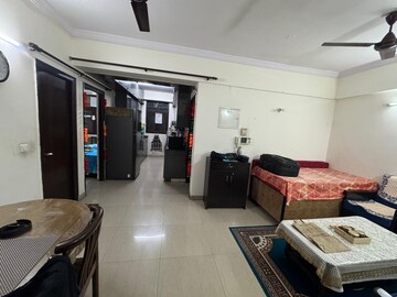 Room in 2 BHK Apartment at Angel Jupiter, Ahinsa Khand ii – for Rent