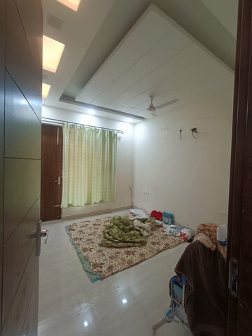 Bedroom in 2 BHK Builder Floor at Ansal Plaza Sector-23, Sector 23 – for Rent