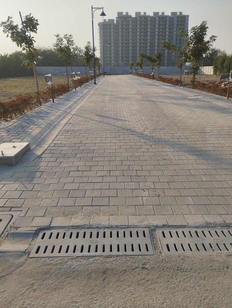Exterior View, bptp-district-phase-2  146 Sq.Yd. Plot In Sector 84 Faridabad 7964498