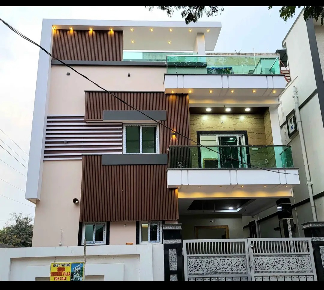 4 BHK + Pooja Room Villa For Sale in Yapral