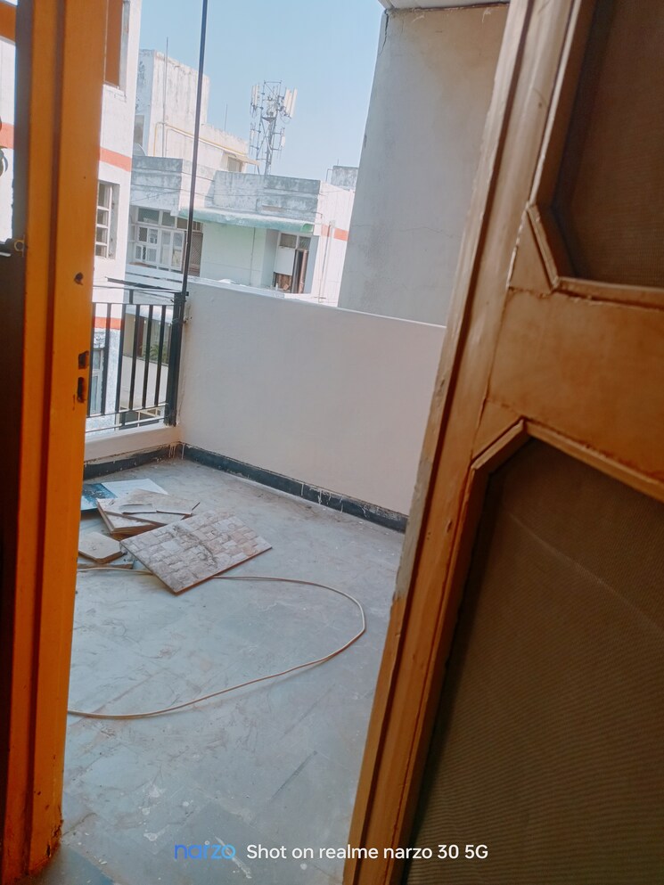 Balcony, ip extension 3 Bedroom 1250 Sq.Ft. Apartment In Ip Extension Delhi 7964540