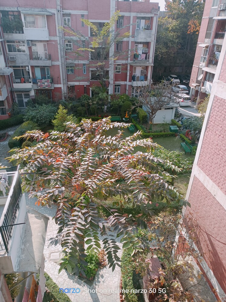 Balcony, ip extension 3 Bedroom 1250 Sq.Ft. Apartment In Ip Extension Delhi 7964540