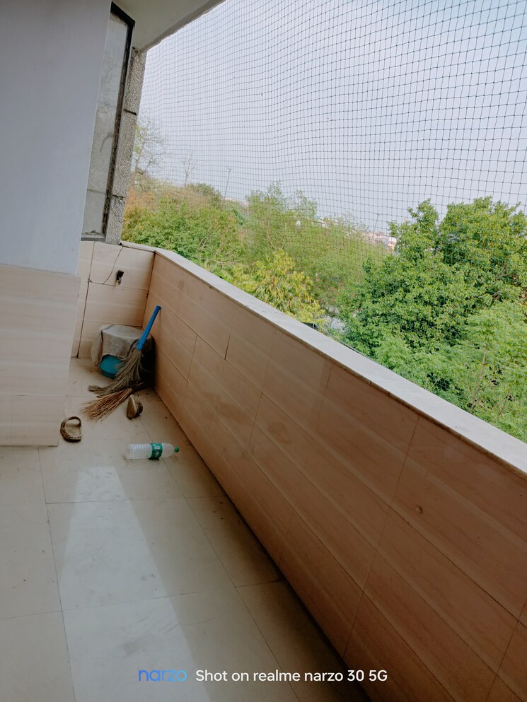 Balcony, ip extension 3 Bedroom 1250 Sq.Ft. Apartment In Ip Extension Delhi 7964560