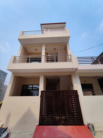 1.5 BHK Independent House – Exterior View View at Gopal Tower, Kamta - for Rent