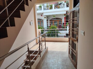 Balcony in 1.5 BHK Independent House at Gopal Tower, Kamta – for Rent