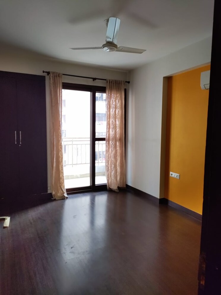 Room, mahagun-maestro 3.5 Bedroom 1750 Sq.Ft. Apartment In Sector 50 Noida 7964589