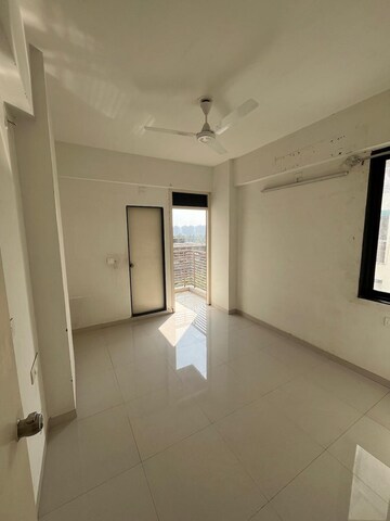 Room in 3 BHK Apartment at Aaravi 156, Bopal – for Sale