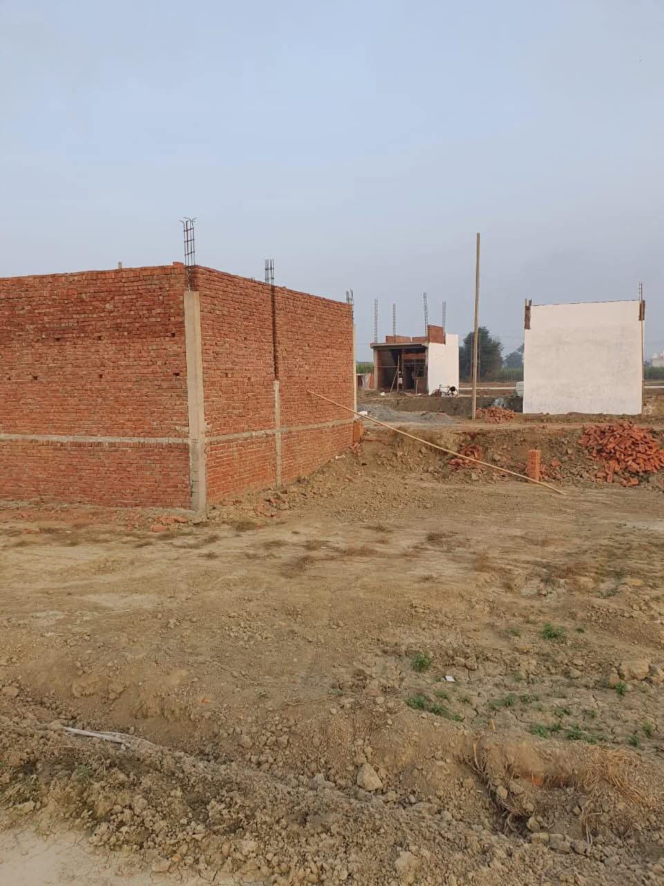 Plot For Sale in Anand Niketan
