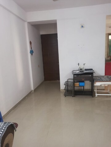 Room in 2 BHK Apartment at Applewood Sorrel, Bopal – for Rent