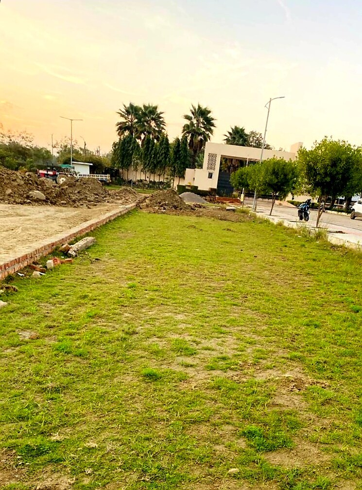 Garden, wing-lucknow-greens-plots  1500 Sq.Ft. Plot In Sultanpur Road Lucknow 7964674