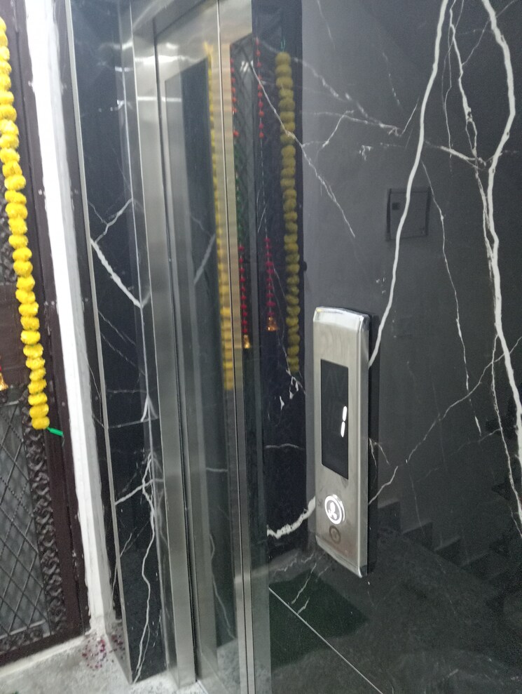 Master Bedroom, govindpuri 3 Bedroom 900 Sq.Ft. Builder Floor In Govindpuri Delhi 7964702