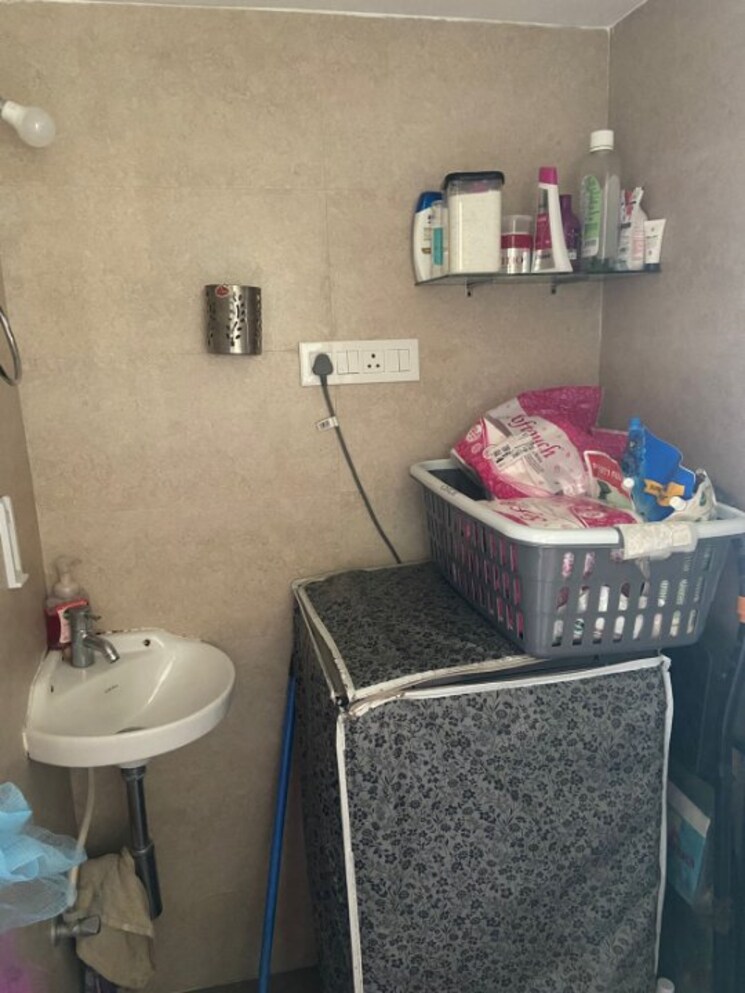 Bathroom, chandak-nishchay 1 Bedroom 342 Sq.Ft. Apartment In Borivali East Mumbai 7964731