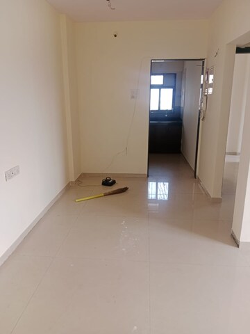 Room in 1 BHK Apartment at Puraniks City Reserva, Ghodbunder Road – for Rent
