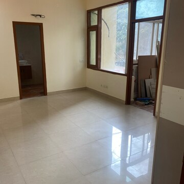 Room in 3 BHK Apartment at Aditya Palm Court, Vip Road – for Rent