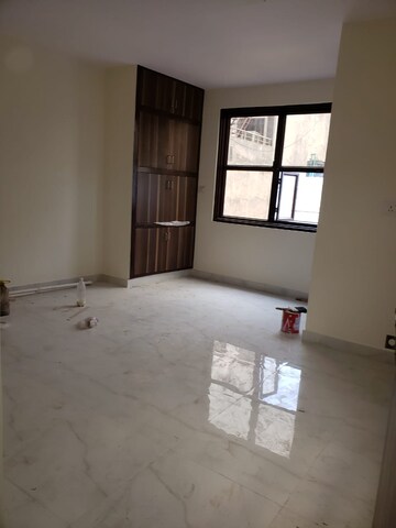 3 BHK Builder Floor For Rent in Dwarka Mor