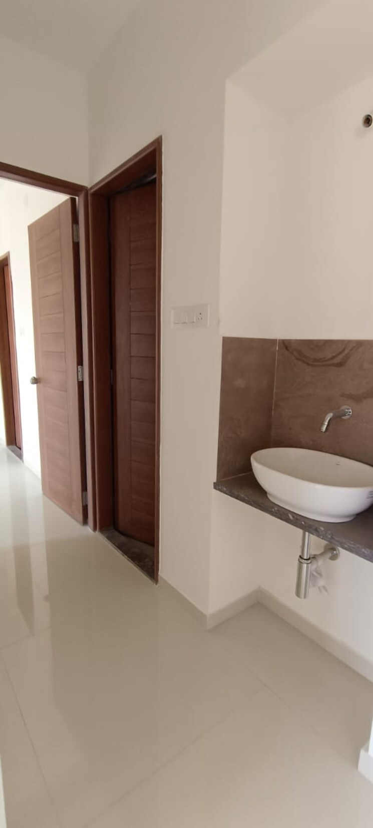 Bathroom, rohan-silver-gracia 2 Bedroom 677 Sq.Ft. Apartment In Ravet Pune 7964771