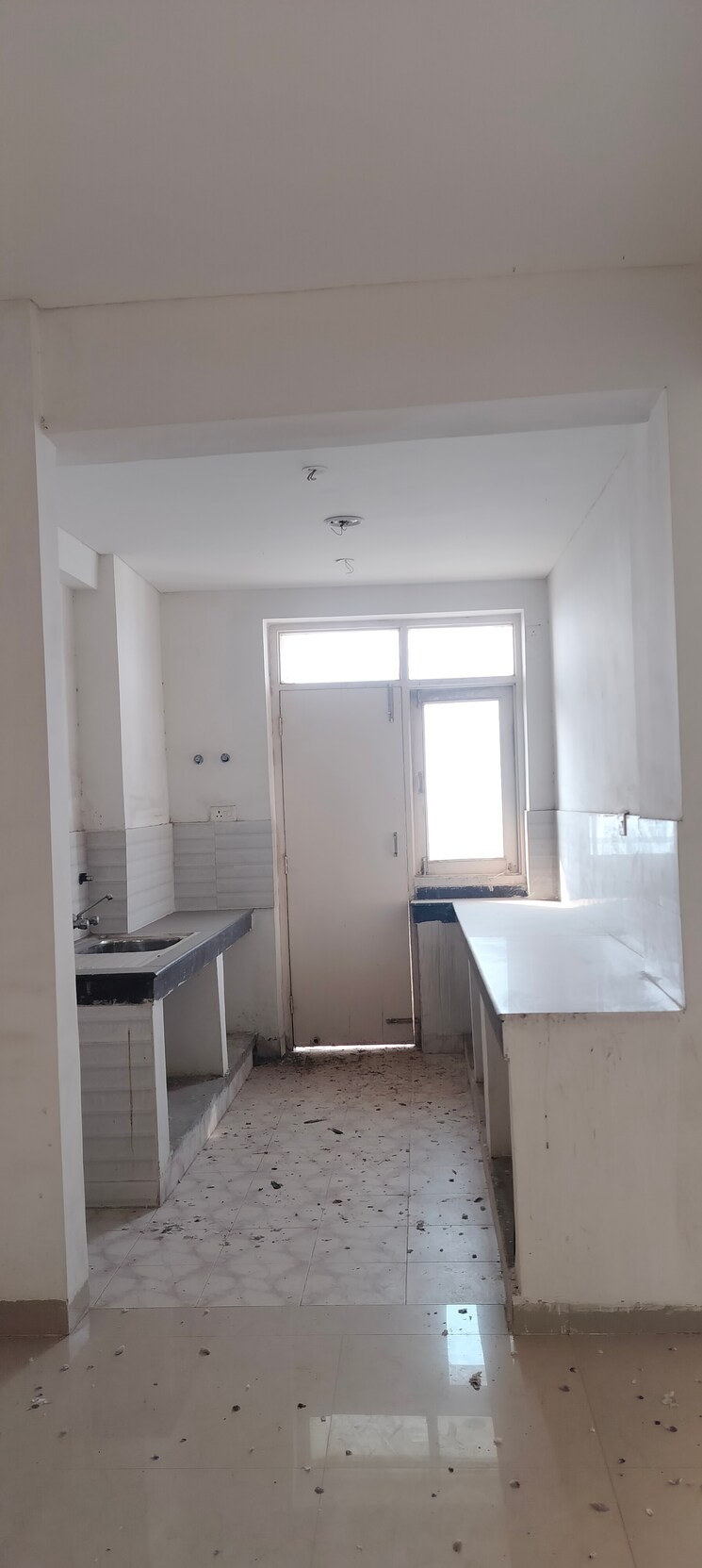 Kitchen, green-power-society 3 Bedroom 1840 Sq.Ft. Apartment In Sector 75 Faridabad 7964779