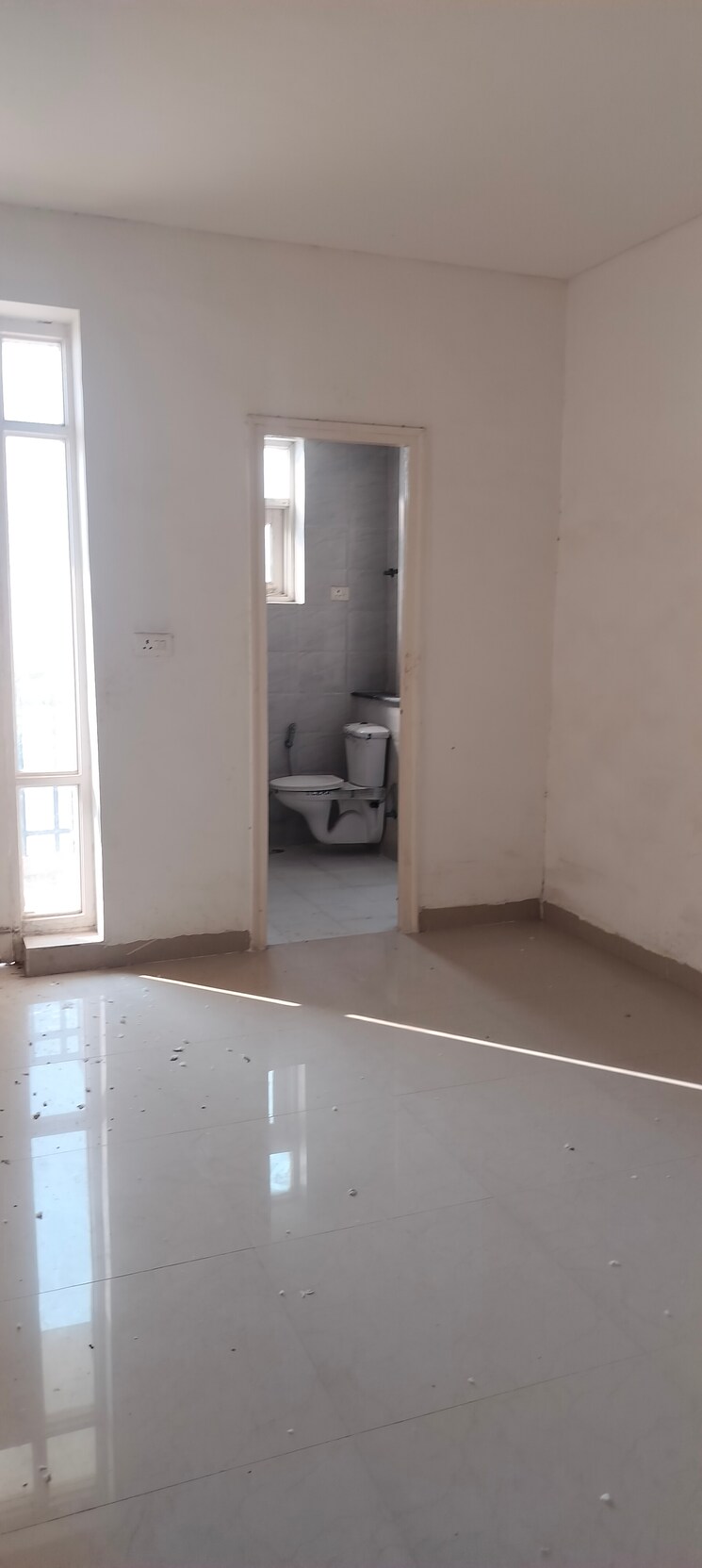 Room, green-power-society 3 Bedroom 1840 Sq.Ft. Apartment In Sector 75 Faridabad 7964779