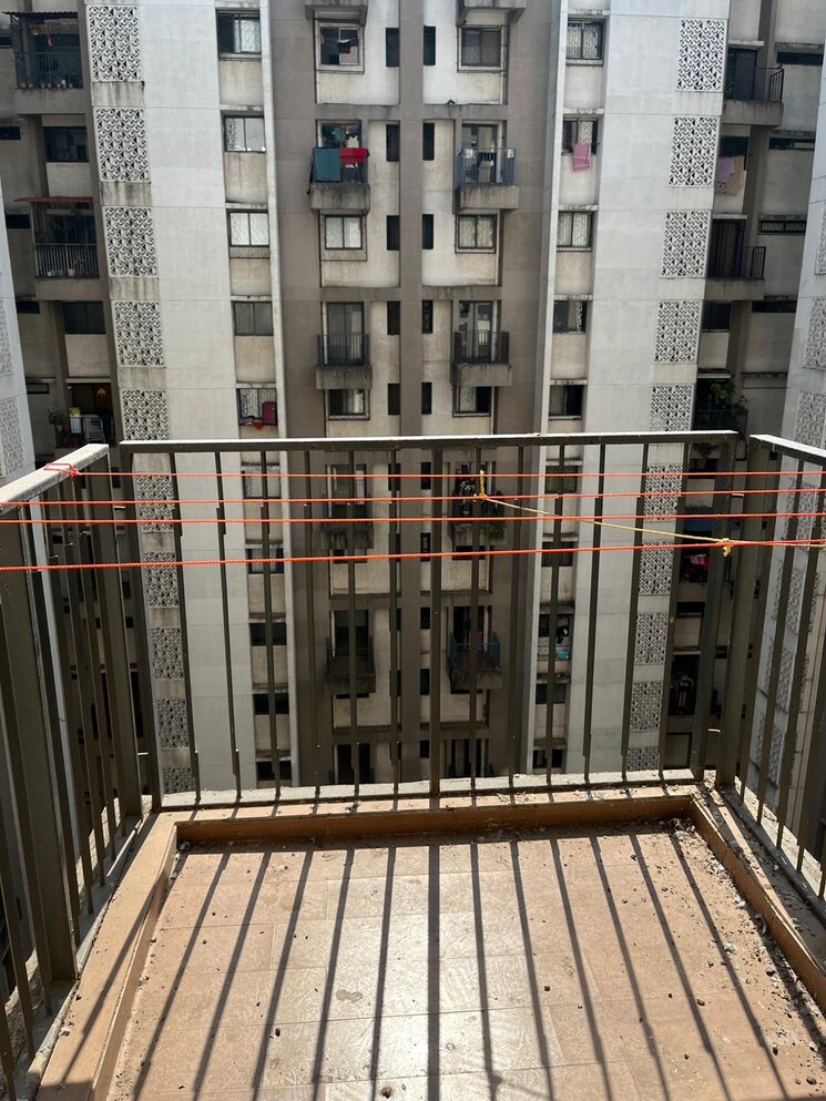 Balcony, lodha-palava-city-lakeshore-greens 2 Bedroom 659 Sq.Ft. Apartment In Dombivli East Thane 7964817