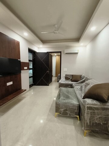 Kitchen in 2 BHK Builder Floor at Saurabh Niwas, Sector 40 – for Rent