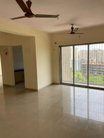 Room in 1 BHK Apartment at Puranik City, Kasarvadavali – for Rent