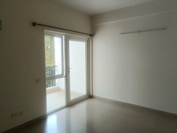 Room in 2 BHK Apartment at Prestige Wellington Park, Jalahalli – for Rent