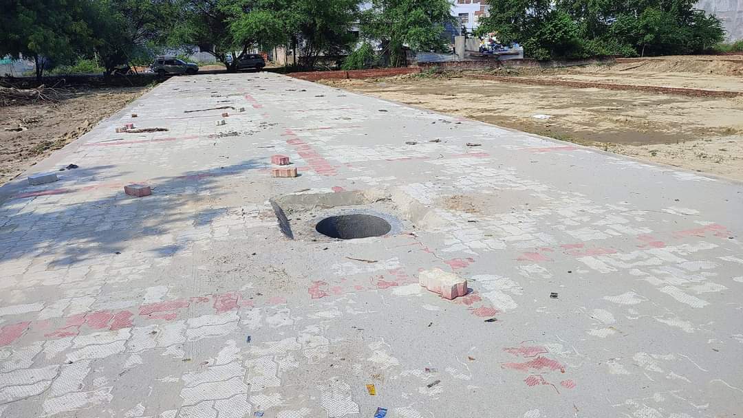 Plot For Sale in Indira Nagar