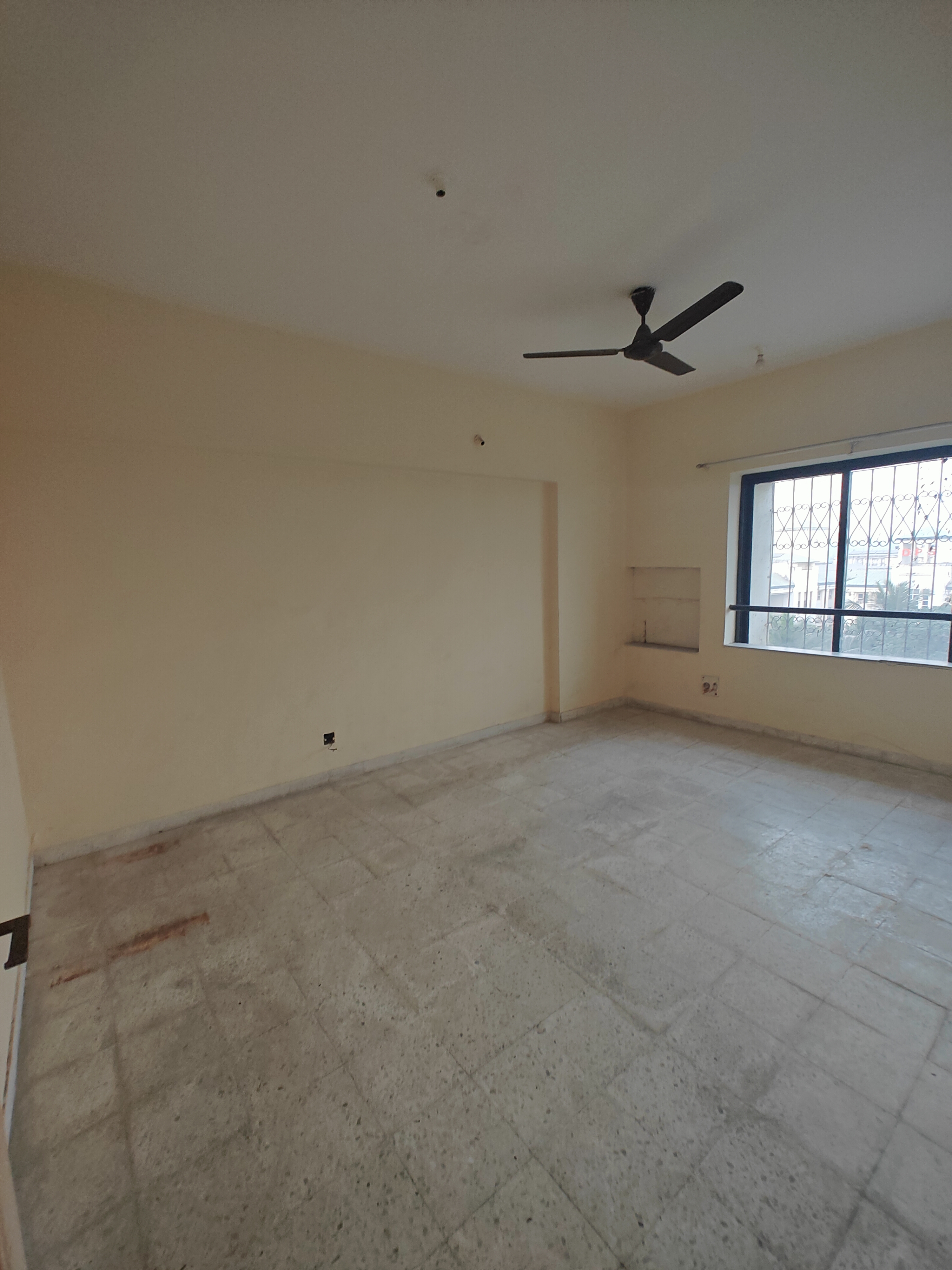 2 BHK + Servant Room Apartment For Sale in NRI Complex Phase I