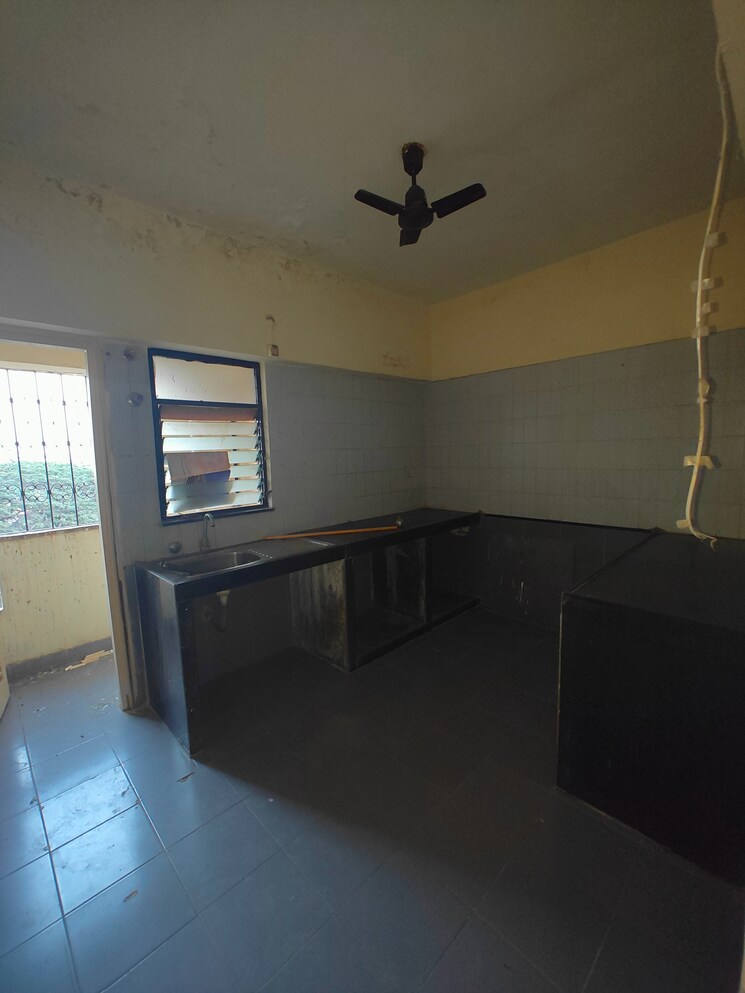 Kitchen, nri-complex-phase-i 2 Bedroom 1350 Sq.Ft. Apartment In Seawoods Sector 58 Navi Mumbai 7965058