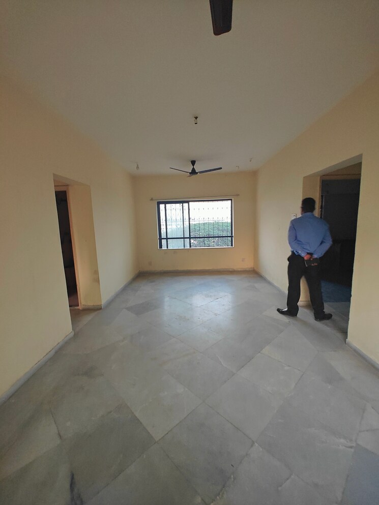 Room, nri-complex-phase-i 2 Bedroom 1350 Sq.Ft. Apartment In Seawoods Sector 58 Navi Mumbai 7965058