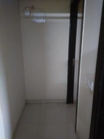 Room in 1 BHK Apartment at Squarefeet Grand Square, Anand Nagar – for Rent
