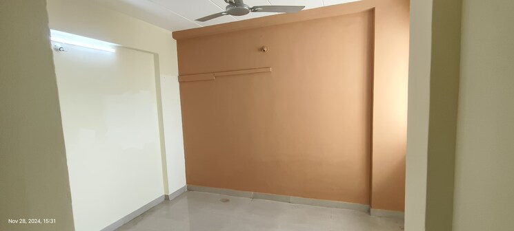 Room, yamunotri-chs 3 Bedroom 1200 Sq.Ft. Apartment In Dahisar East Mumbai 7965096