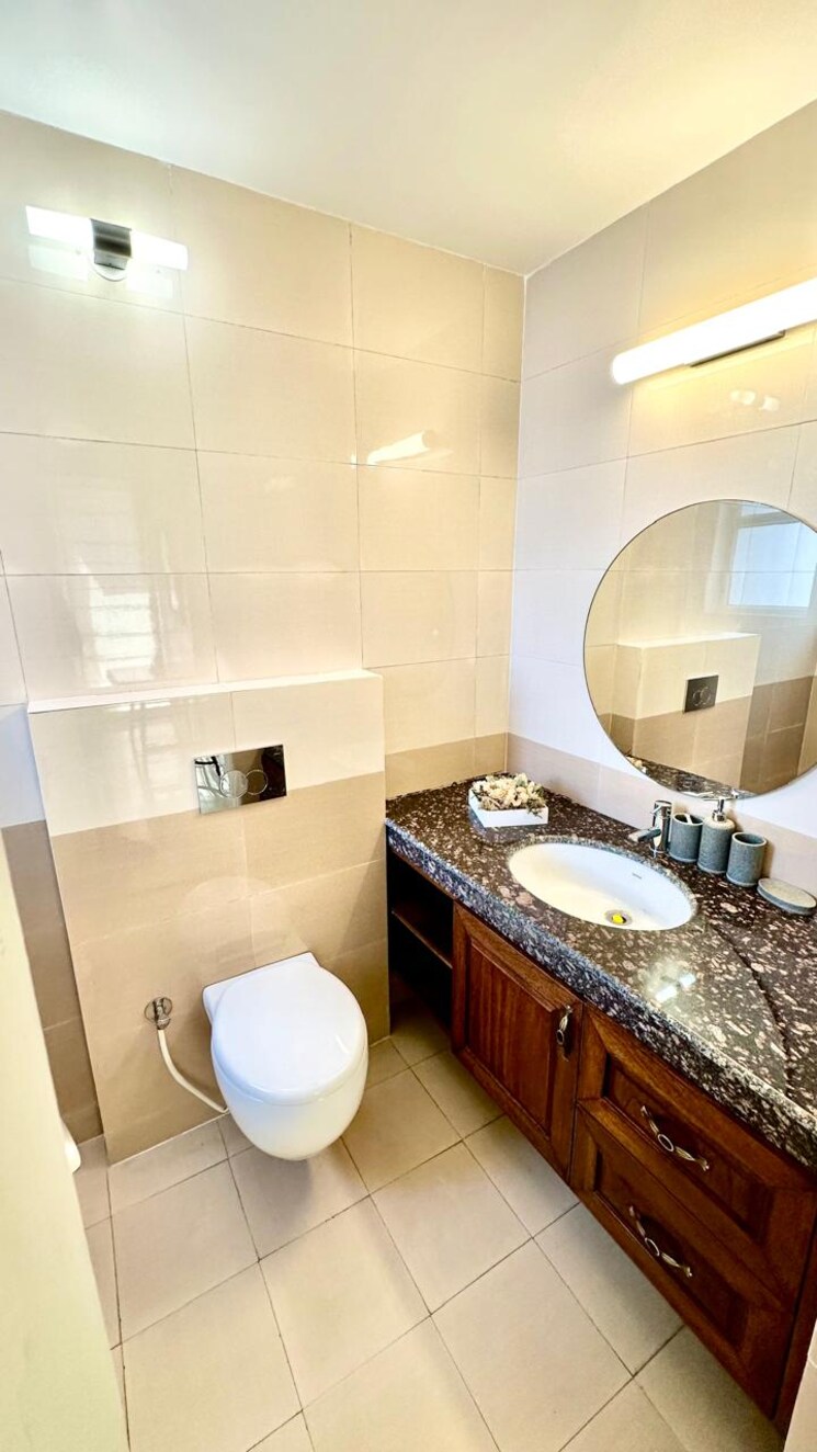 Bathroom, godrej-riverine 4 Bedroom 3703 Sq.Ft. Apartment In Sector 44 Noida 7965131