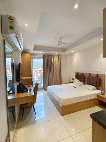Master Bedroom in Studio Apartment at Sector 40 – for Rent