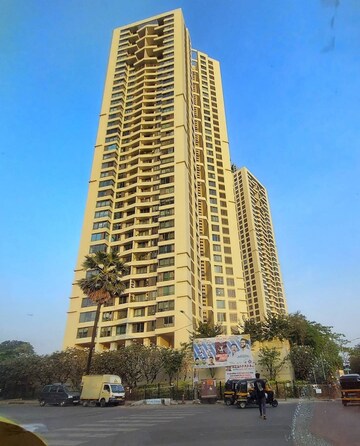 2.5 BHK Apartment For Rent in Oberoi Realty Woods Goregaon East Mumbai  7965176