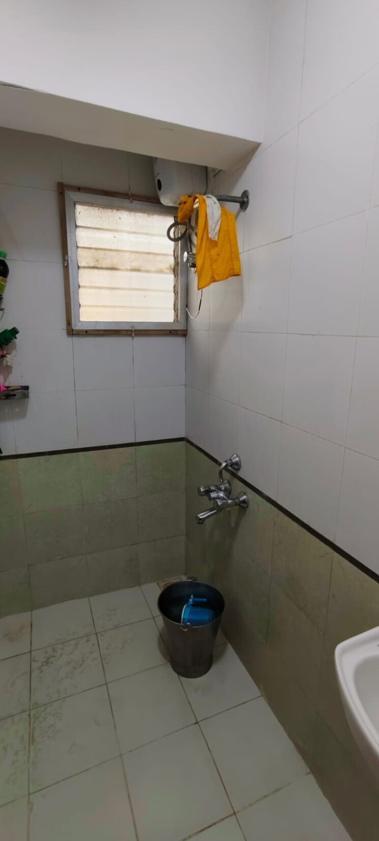 Bathroom, asmi-garden 1 Bedroom 480 Sq.Ft. Apartment In Chembur Mumbai 7965178