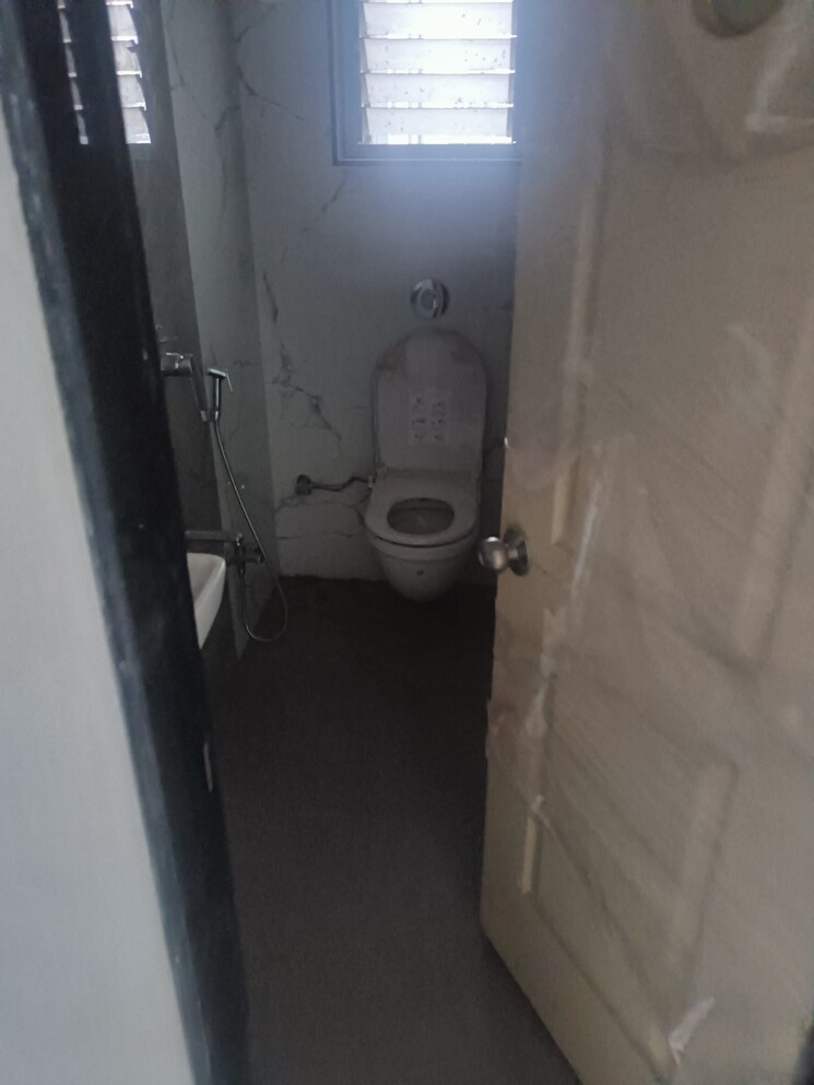 Attached Bathroom, matrubhoomi-panchratna-nx 1 Bedroom 430 Sq.Ft. Apartment In Dadar East Mumbai 7965214