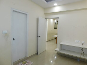 Room in 6 BHK Apartment at Shravanthi Paramount, Hulimavu – for Sale