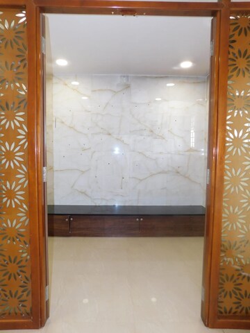 Furnished Amenities in 6 BHK Apartment at Shravanthi Paramount, Hulimavu – for Sale
