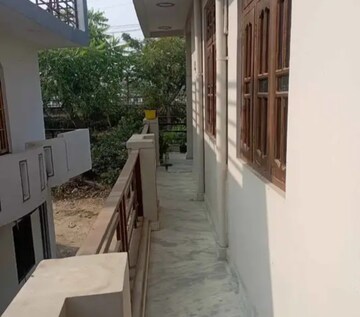 Balcony in 2 BHK Villa at Aliganj – for Rent